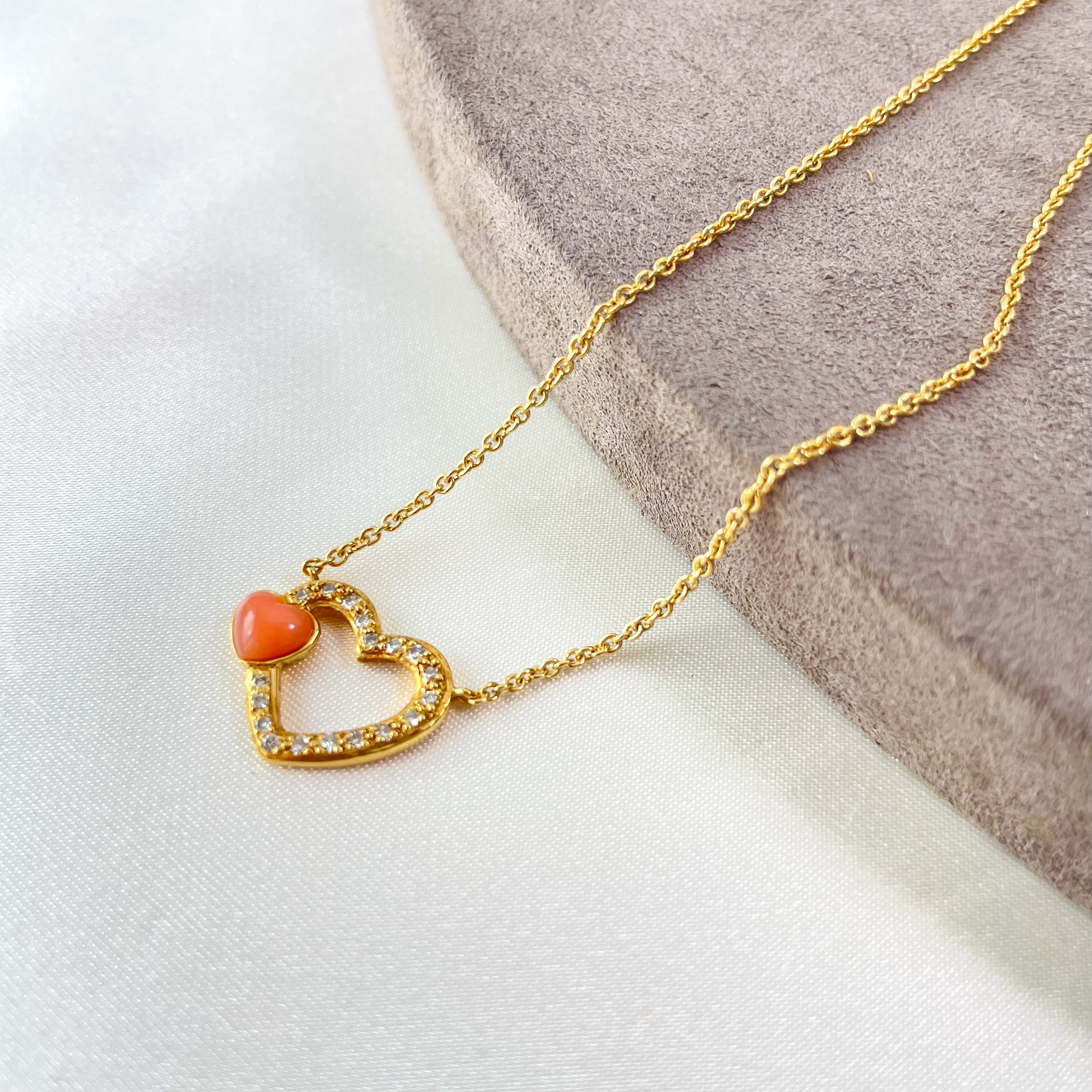 Cuore Solare（クオーレ・ソラーレ）サンゴ×ダイヤモンド オープンハートネックレス