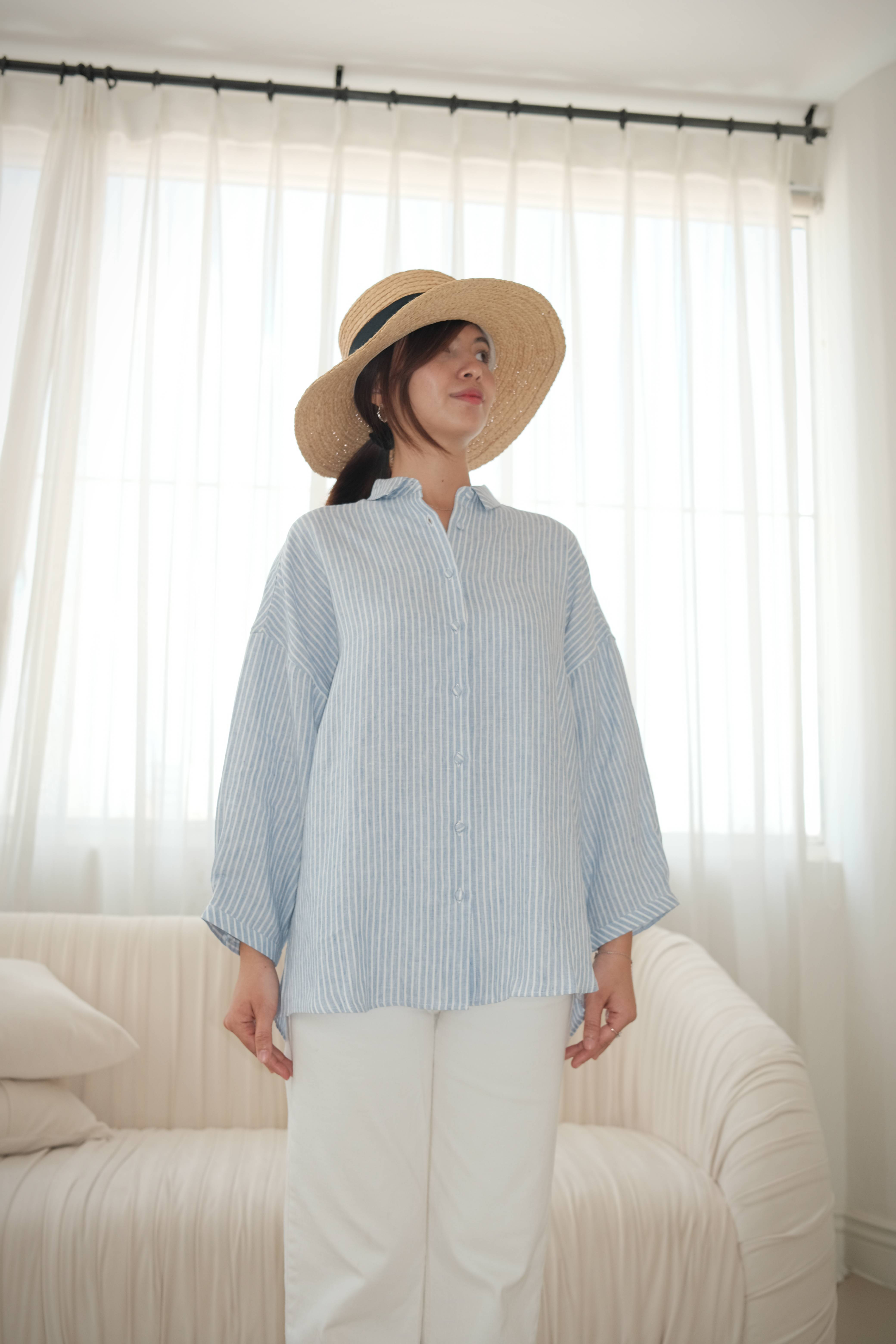 襟付きシャツ　リネン100％ ・ブルーストライプ