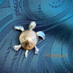 べっ甲ブローチ　三越　レトロ　アンティーク　海亀　天然素材　アクセサリー亀かめ 亀 ブローチ レディース 海 ウミガメ アニマル 海亀 べっ甲風