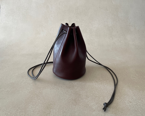 本革巾着バッグ ダークブラウン イタリアンレザー 巾着 焦茶 巾着