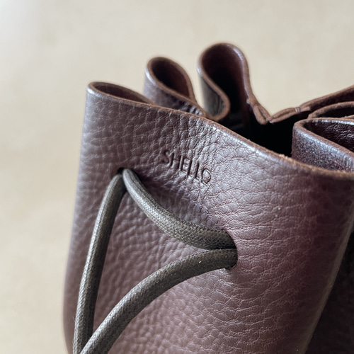 本革巾着バッグ ダークブラウン イタリアンレザー 巾着 焦茶 巾着