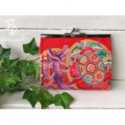 25☆黒留袖☆着物リメイク ☆レディースM☆ブルゾン☆スカジャン