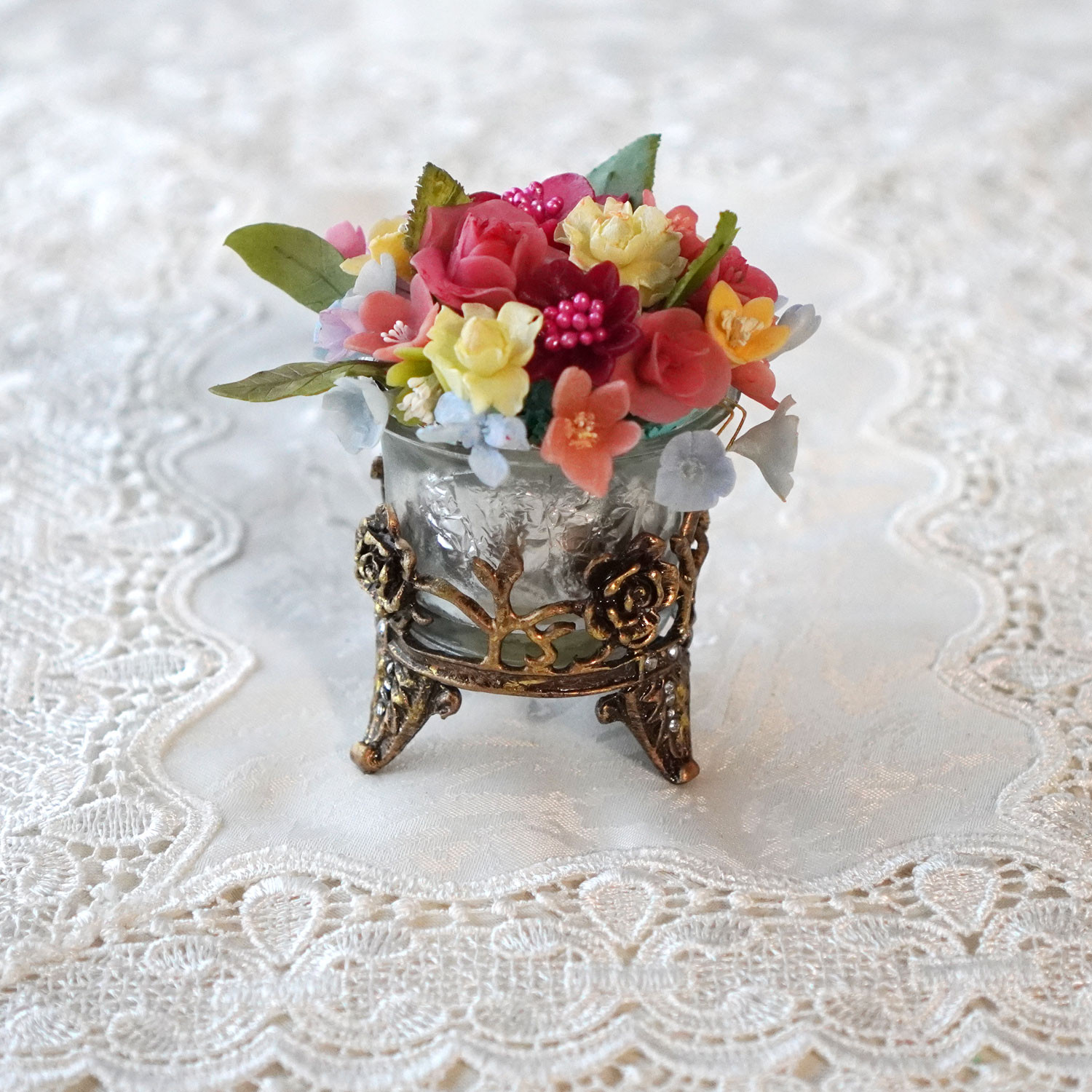 【 バラモチーフのポットアレンジ 】 クレイフラワー アレンジメント クレイアート 粘土 花 インテリア パンフラワー