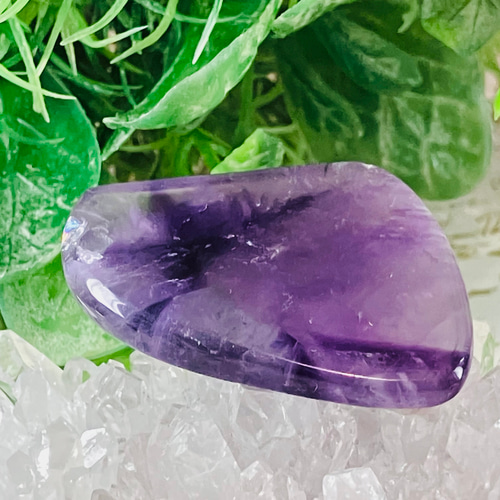 トラピッチェ アメジスト✨　紫水晶　穴あき　パーツ　原石 トラピッチェ アメジスト 紫水晶 穴あき パーツ 原石 天然石 東洋