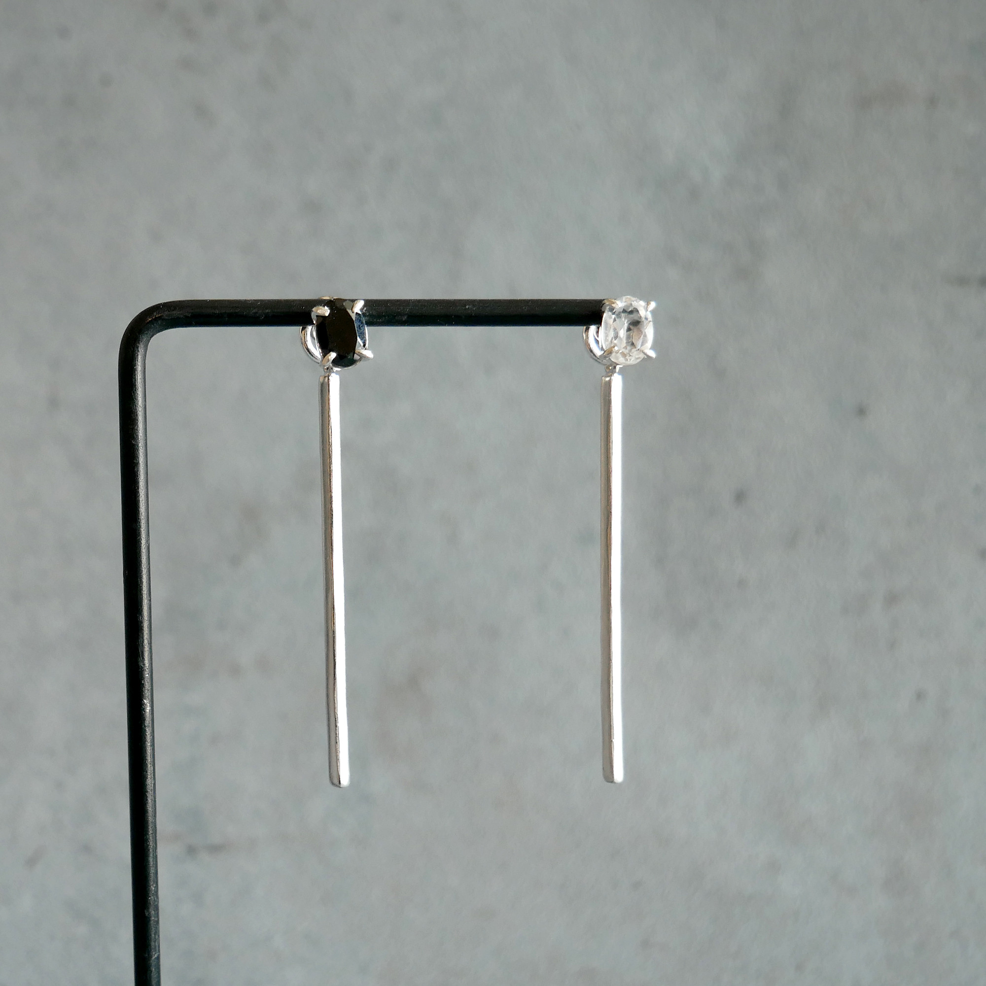 オーバルストーン2WAY片耳ピアス / silver　146