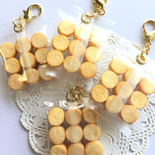 フェイクスイーツ*袋入り・水族館クッキー・チャーム その他
