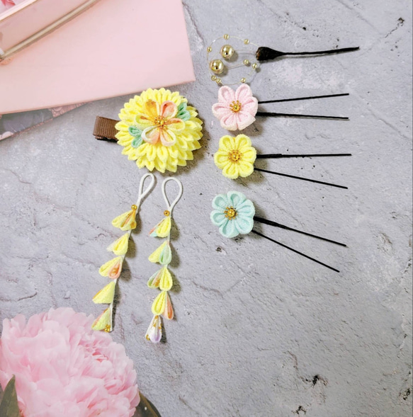 ☆和装ヘッドパーツセット☆　つまみ細工　下がり付き半くすヘアクリップ　七五三　3歳　7歳　初節句　成人式　和装 2枚目の画像