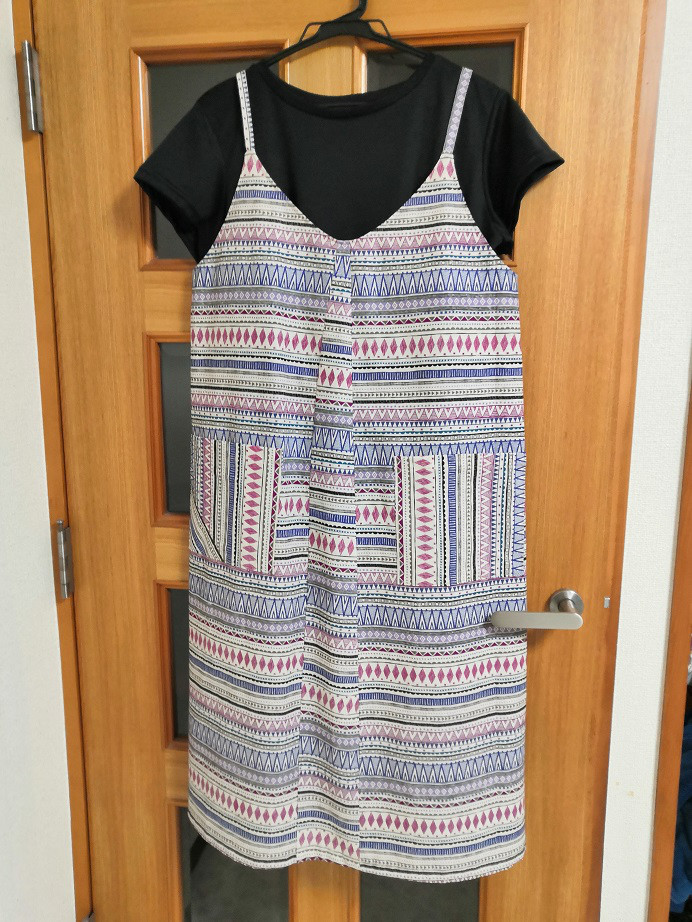 エスニック調　キャミソールワンピース★Ｍサイズ　ポケット付