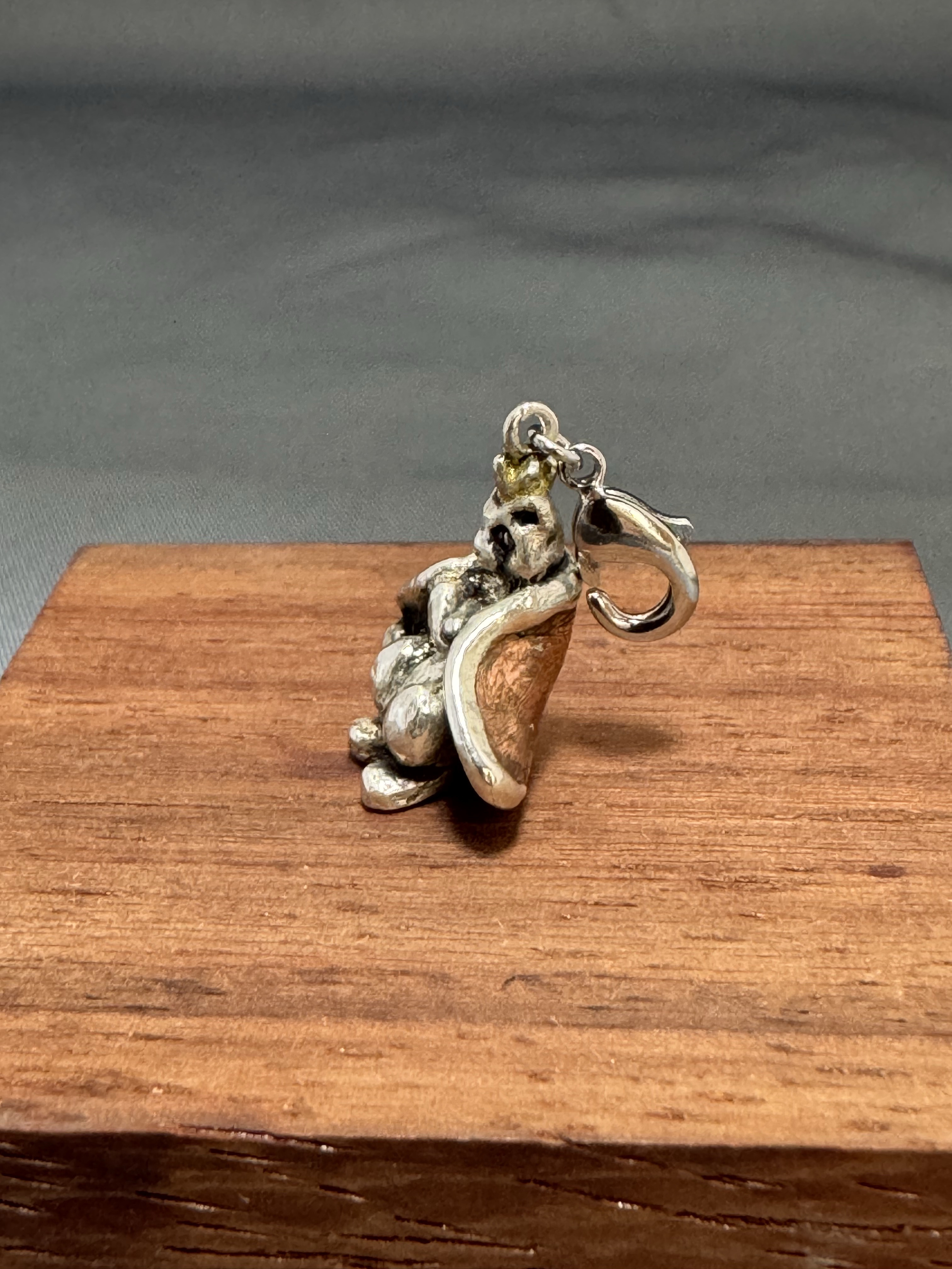 シルバーチャーム　猫の王