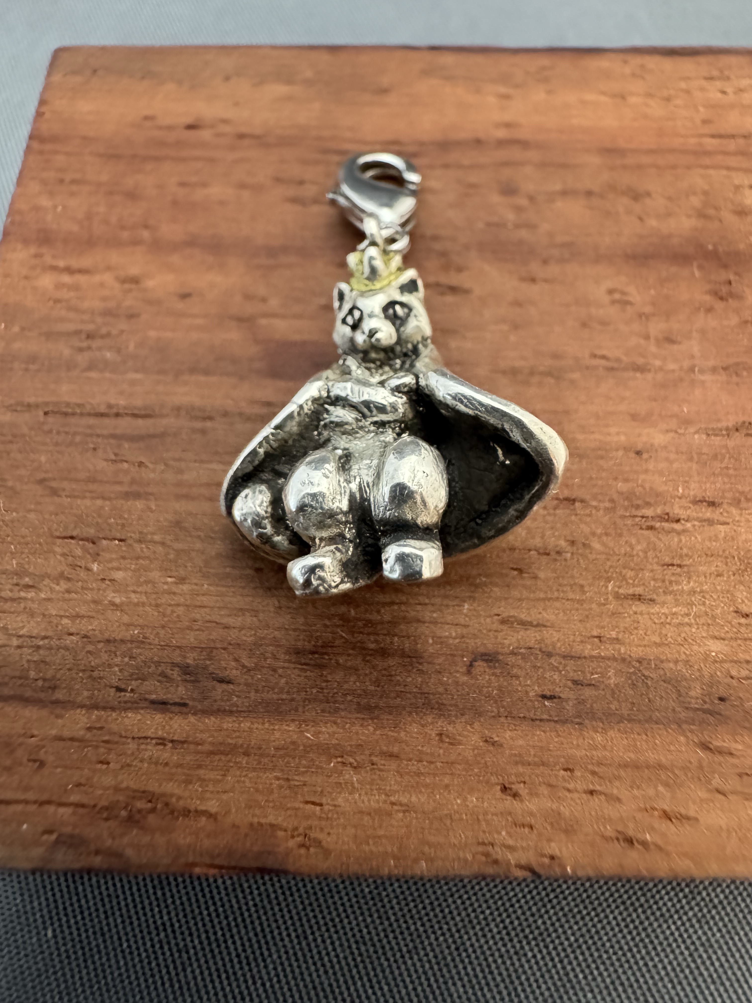 シルバーチャーム　猫の王