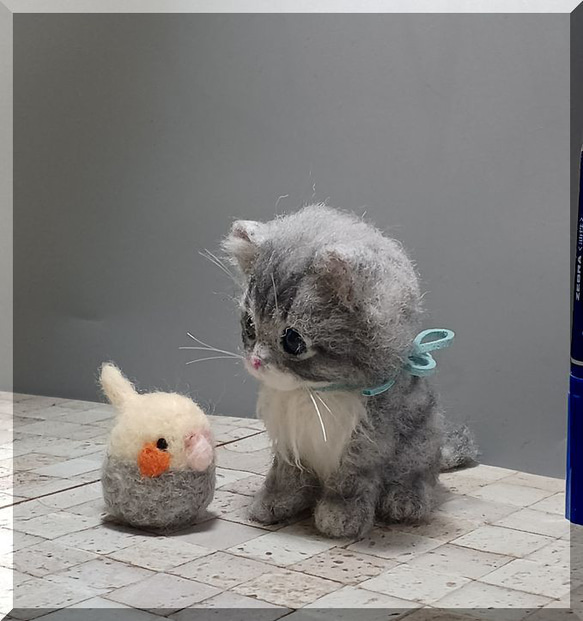 羊毛フェルト 猫 ふさふさな子猫 ねこ ネコ 猫フィギュア 羊毛