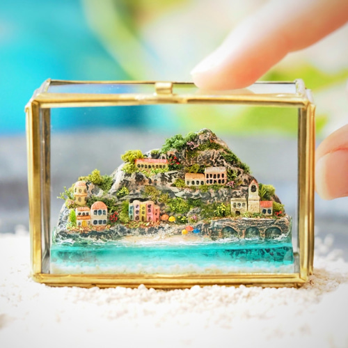 美しい海と砂浜　レジン　ジオラマ ジオラマアート】ちいさな世界旅行 美しいビーチがある街 リゾート 旅