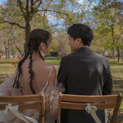 実例写真！トップス あんず色 ソフトチュール ふわふわ袖 前撮り 2次会  