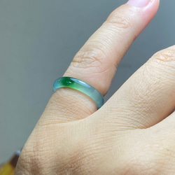 L12-208 ピンキーリング 氷種 深暗緑 4.5号 グアテマラ産 A貨 本翡翠 くりぬき リング 10枚目の画像