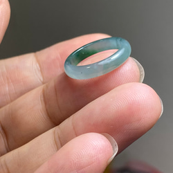 L12-208 ピンキーリング 氷種 深暗緑 4.5号 グアテマラ産 A貨 本翡翠 くりぬき リング 4枚目の画像