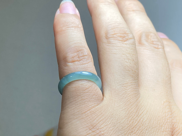 L12-208 ピンキーリング 氷種 深暗緑 4.5号 グアテマラ産 A貨 本翡翠 くりぬき リング 12枚目の画像