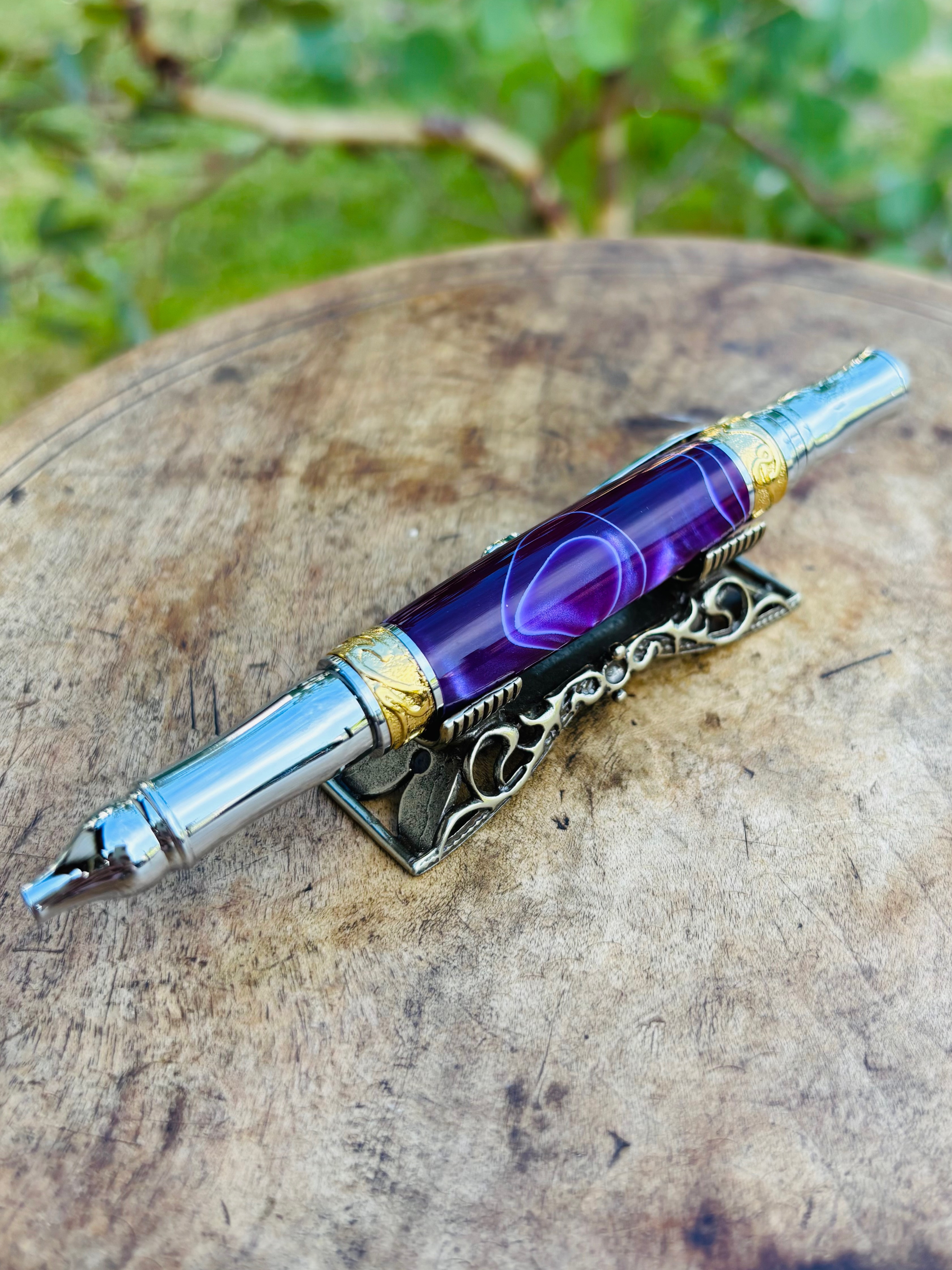 「オモルフォス」　アンティークアクリルボールペン ツイスト式　パープル