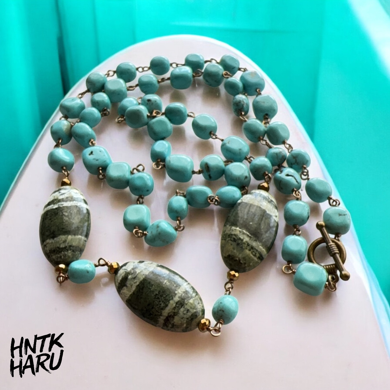 HNTK 大粒サーペンティン＆マグネサイトターコイズ ロングネックレス　N0765