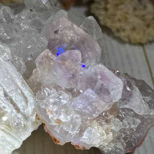 天からの祝福✨　アナンダライト　水晶　レインボークォーツ　原石　クラスター 神の至福の光✨ アナンダライト アメジスト レインボークォーツ