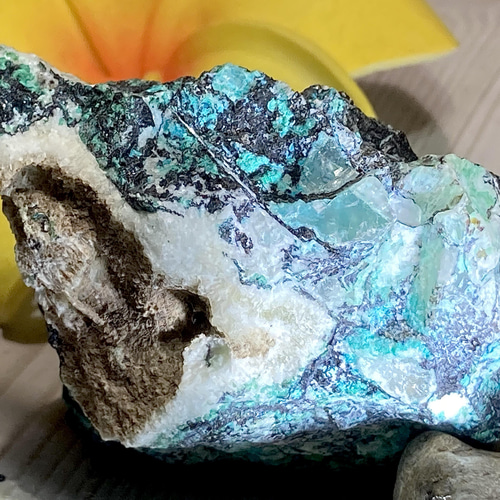 ジェムシリカ レインボー クリソコラ 原石 ラフストーン 天然石