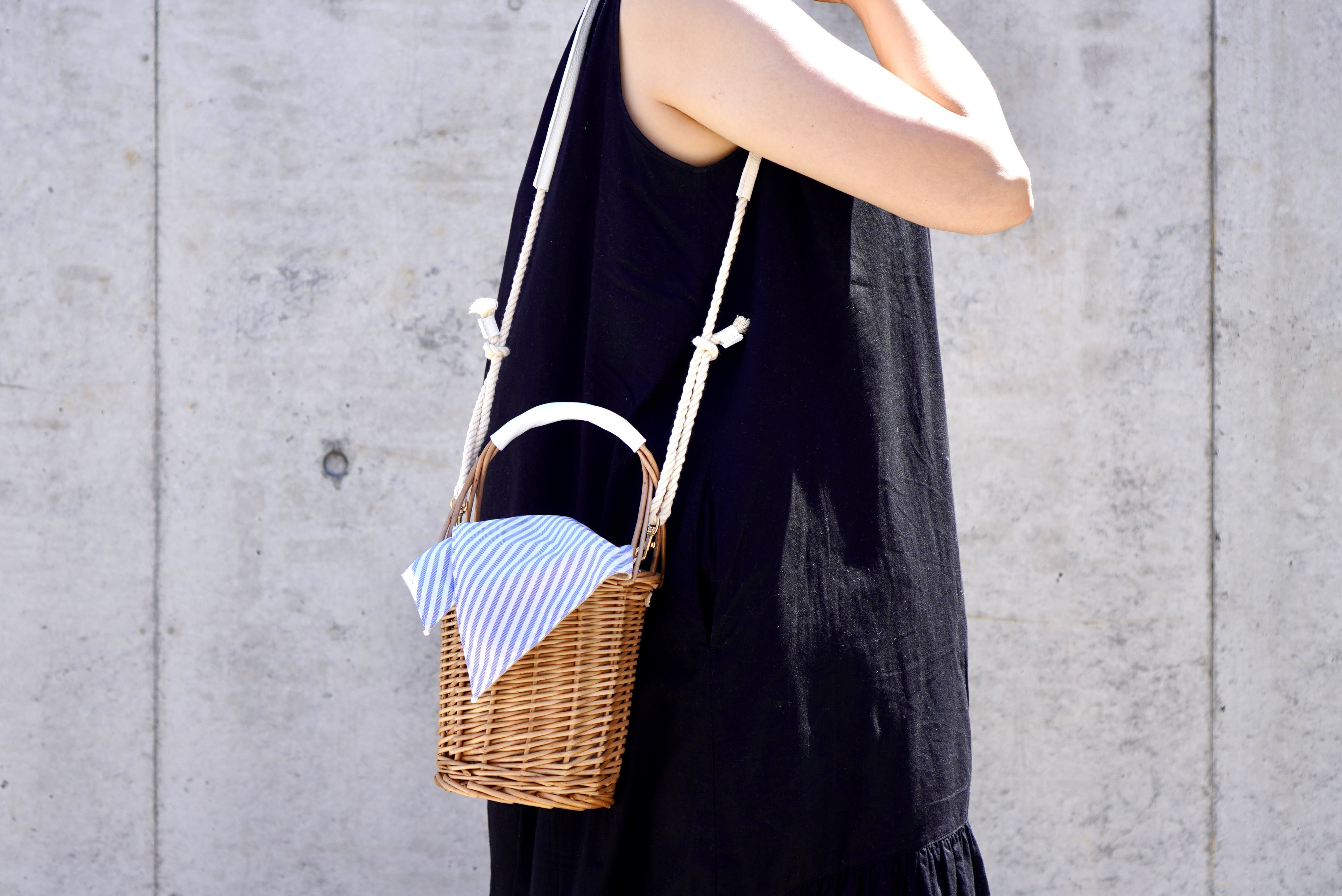 【SALE☆限定1】取り外し巾着付 カゴバッグ