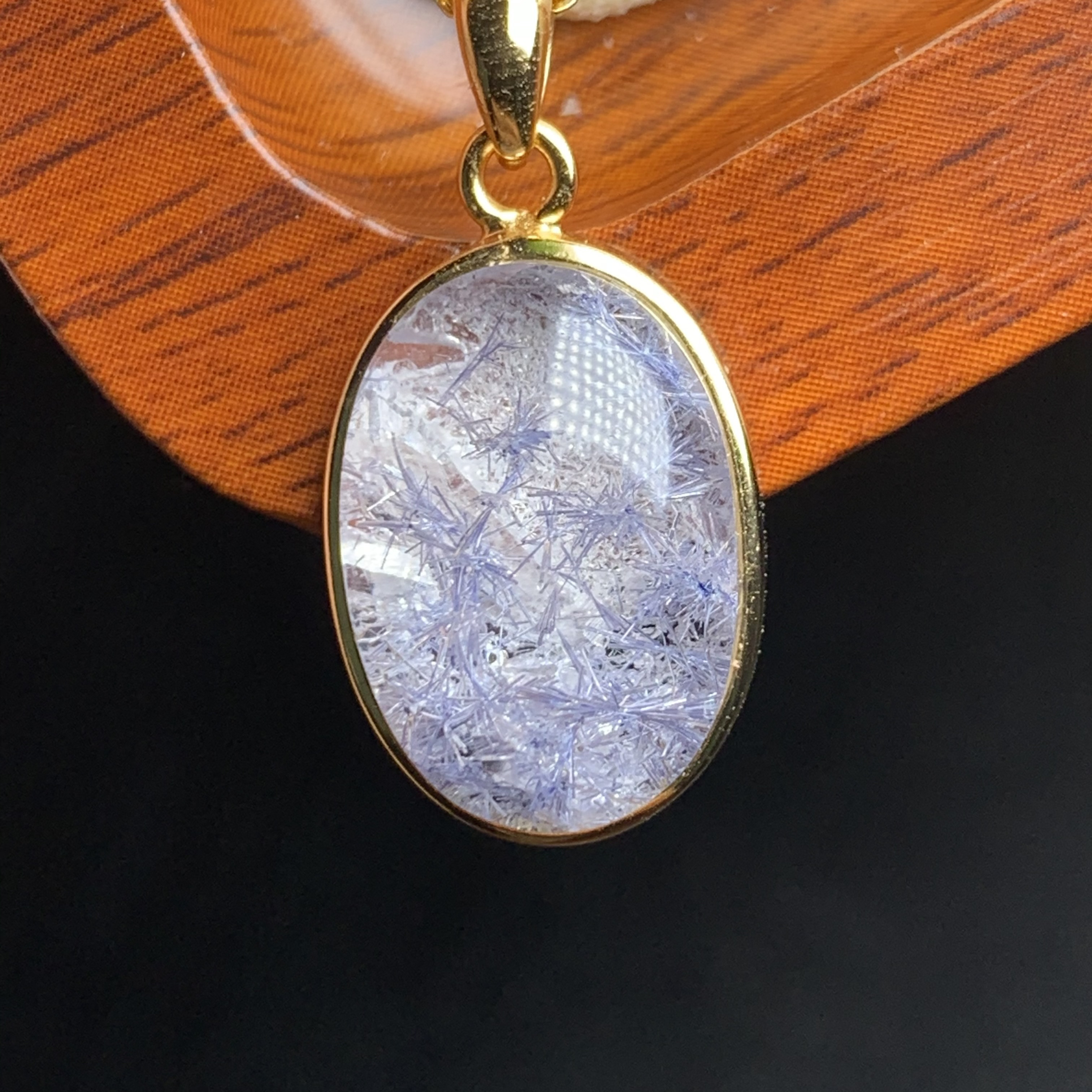 3.3gram天然無処理 デュモルチェライト ペンダント s925シルバー 5,950円