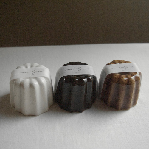 陶器カヌレペーパーウェイト.オブジェ.文鎮.置物 その他インテリア雑貨