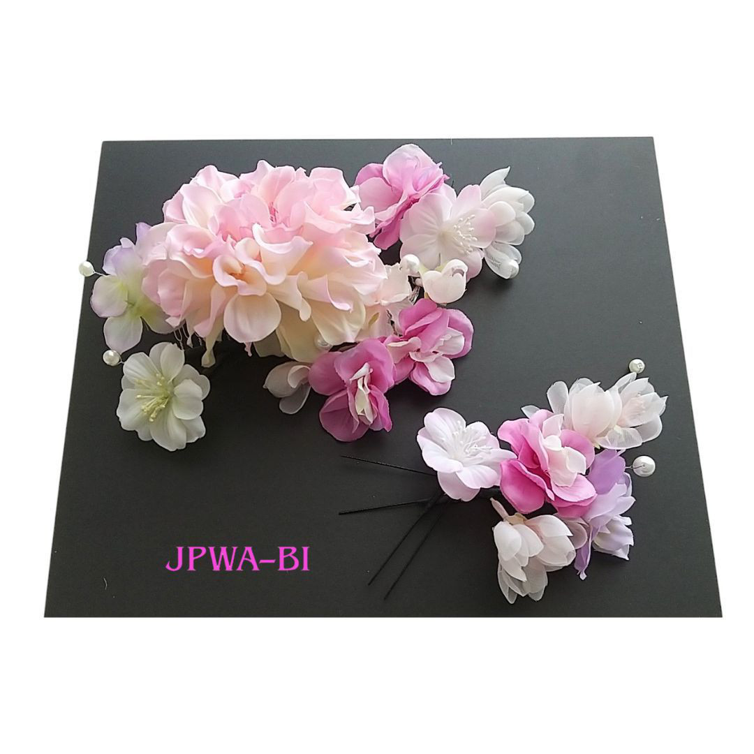 国産髪飾り・ヘッドドレス//和洋OK/着物・カラードレス/成人式・結婚式・卒業式袴/アーティフィッシャルフラワー/ピンク