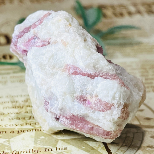 G*G様 『ルベライト』　トルマリン　原石　鉱物標本　天然石　831 G*G様 『ルベライト』 トルマリン 原石 鉱物標本 天然石 831 - メルカリ