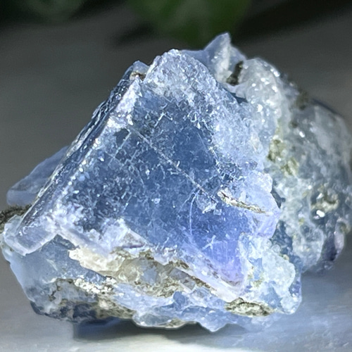 中国 湖南省産✿* ブルー フローライト 蛍石 ラフストーン クラスター