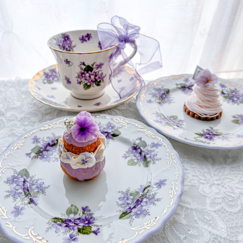 すみれのティーカップソーサー ティーカップ ❤︎Blanche Neige