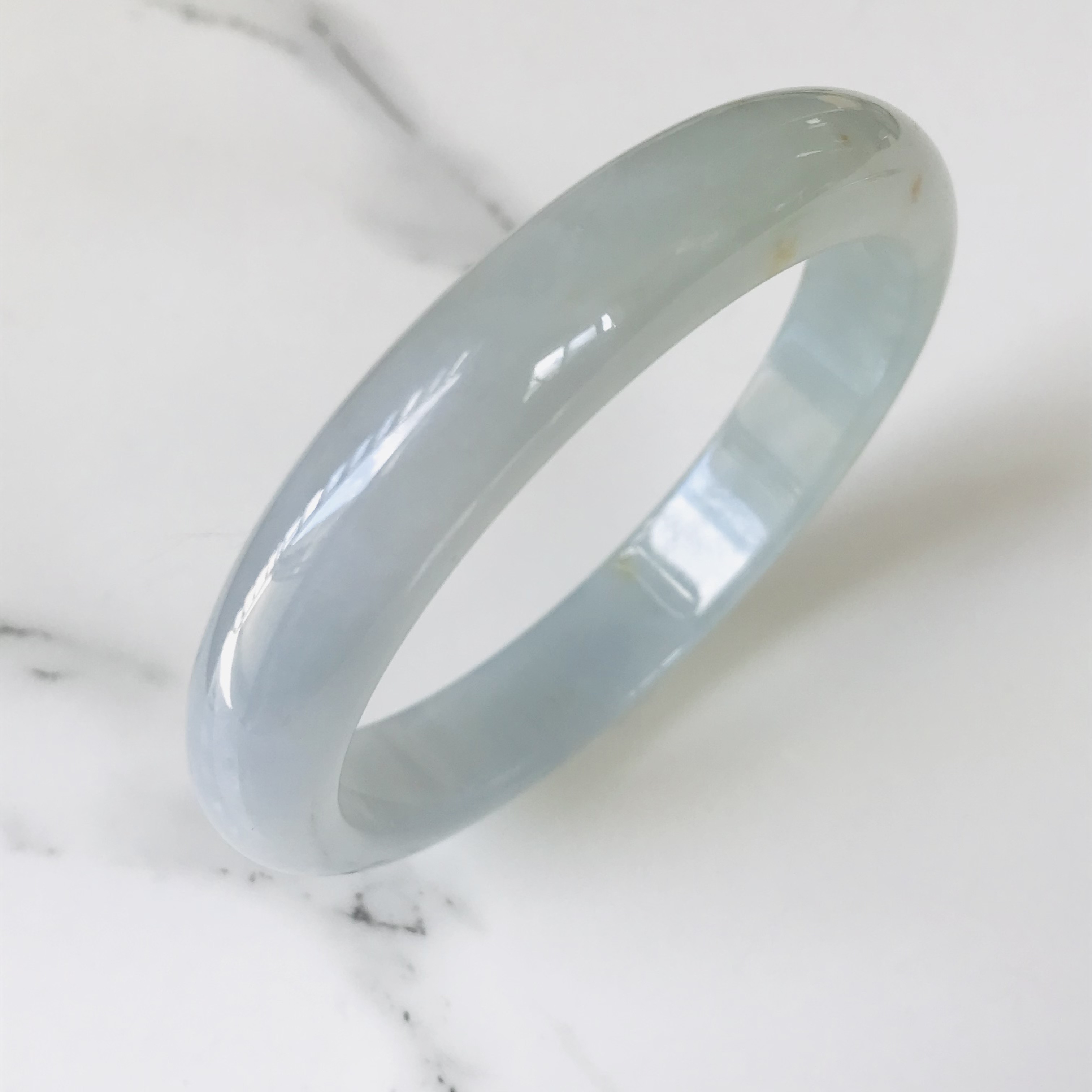 【B2010-063】ジェイド　翡翠　ヒスイ　一点もの　希少　バングル　ミャンマー産　56.7mm