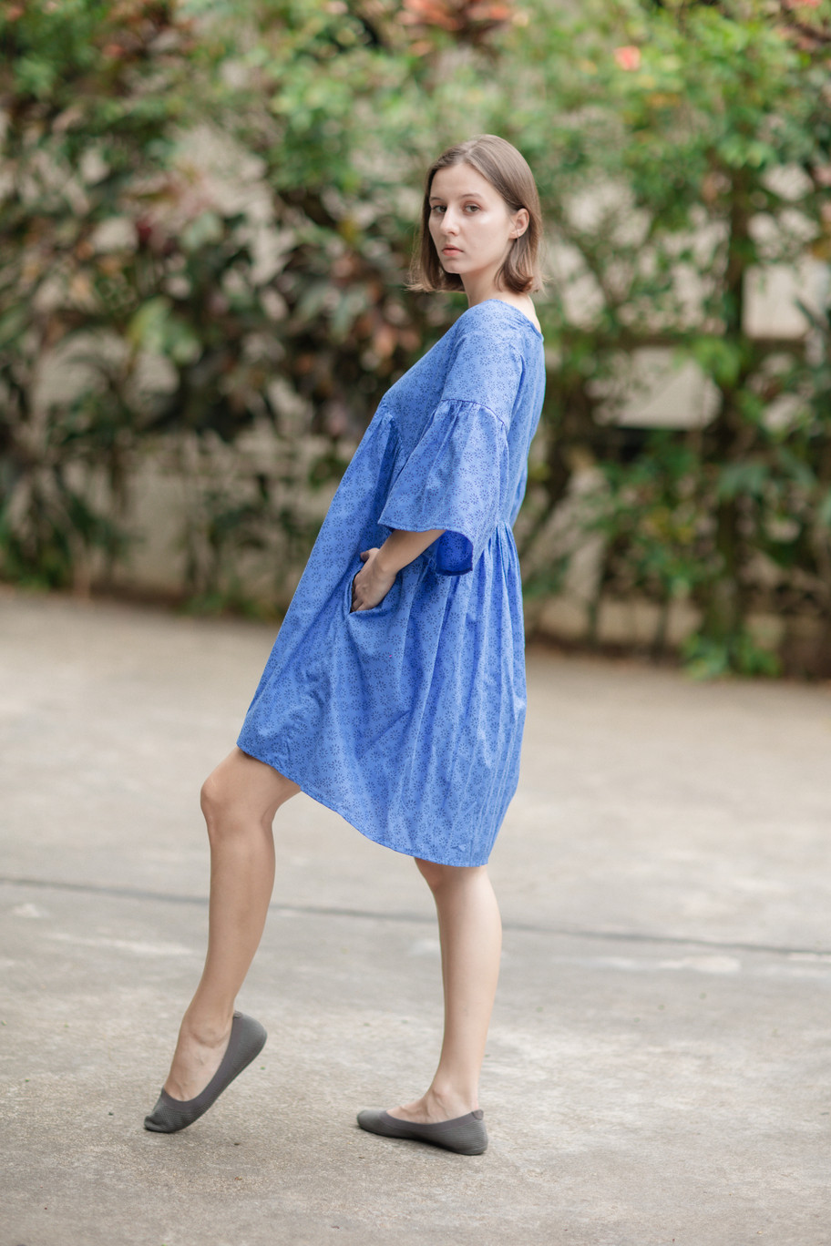 <送料無料>Vネックチュニック（女性自立支援のNGOで作られた布です）