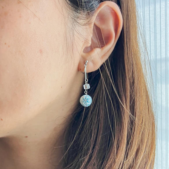 氷のカケラ～とっても小さな手毬とガラスのアクセサリー～ 5枚目の画像