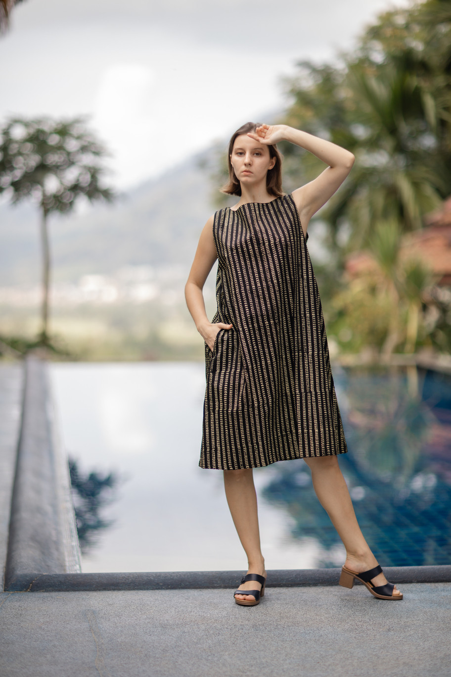 Aラインワンピース（ハンドブロックプリント）