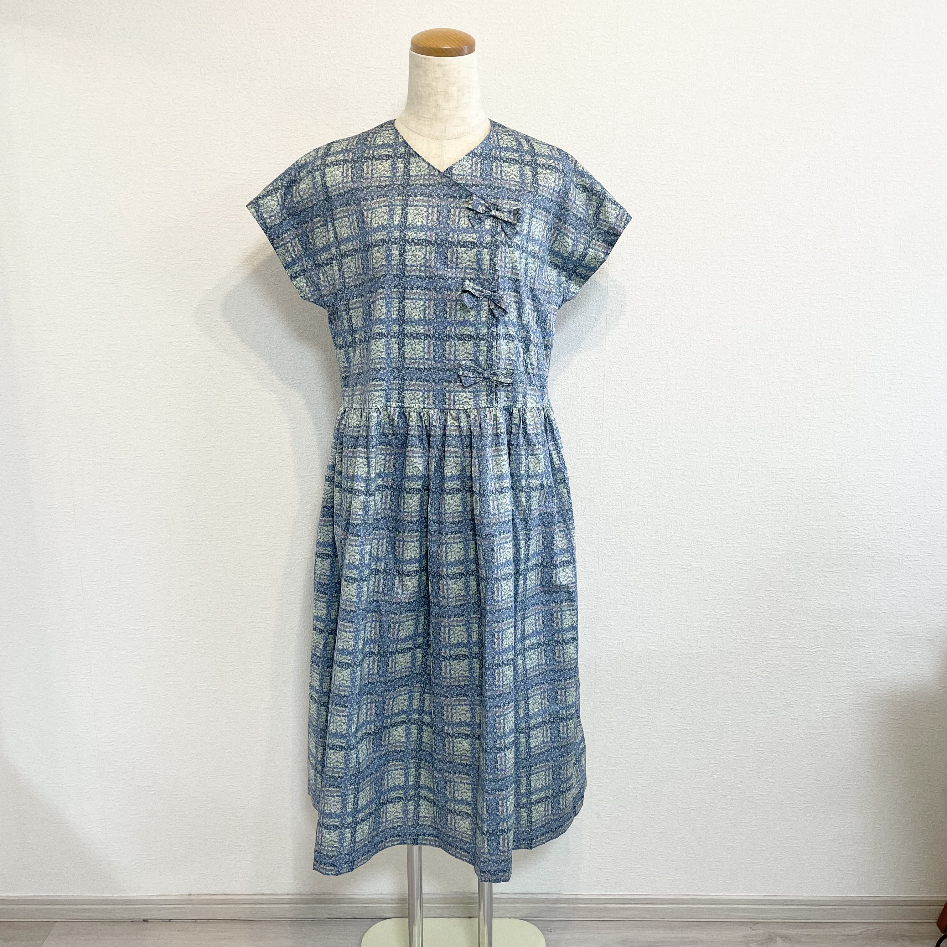 リバティ生地＊カシュクール風ワンピース（コバイン）
