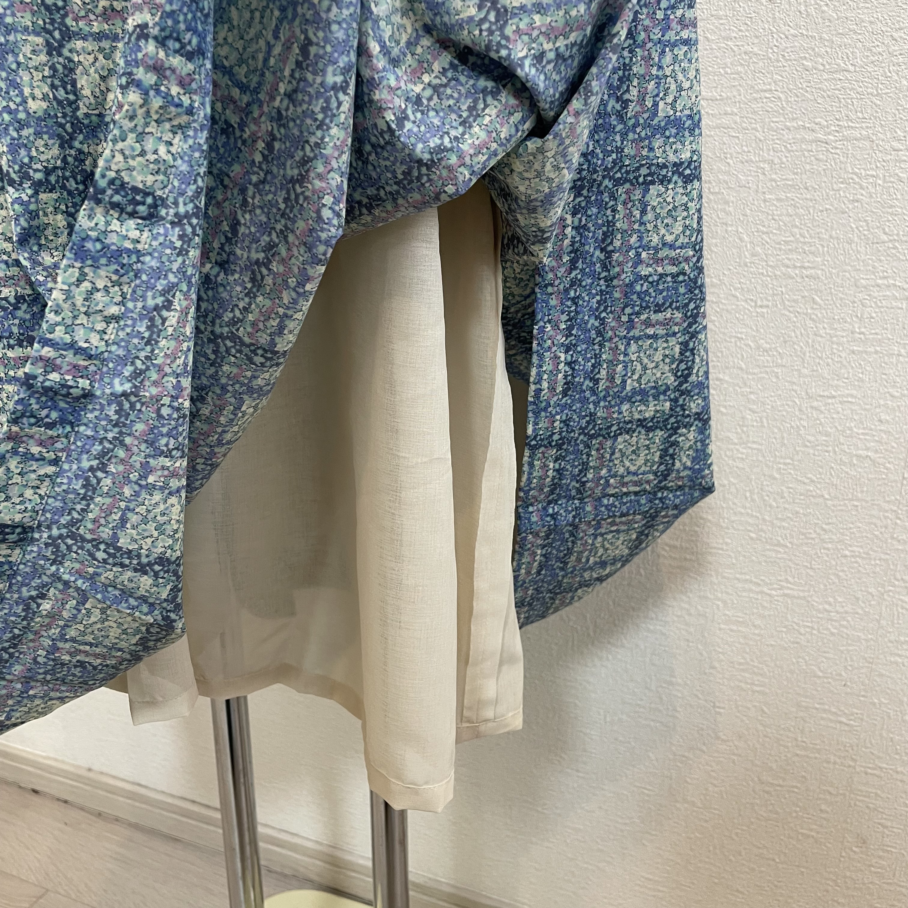 リバティ生地＊カシュクール風ワンピース（コバイン）