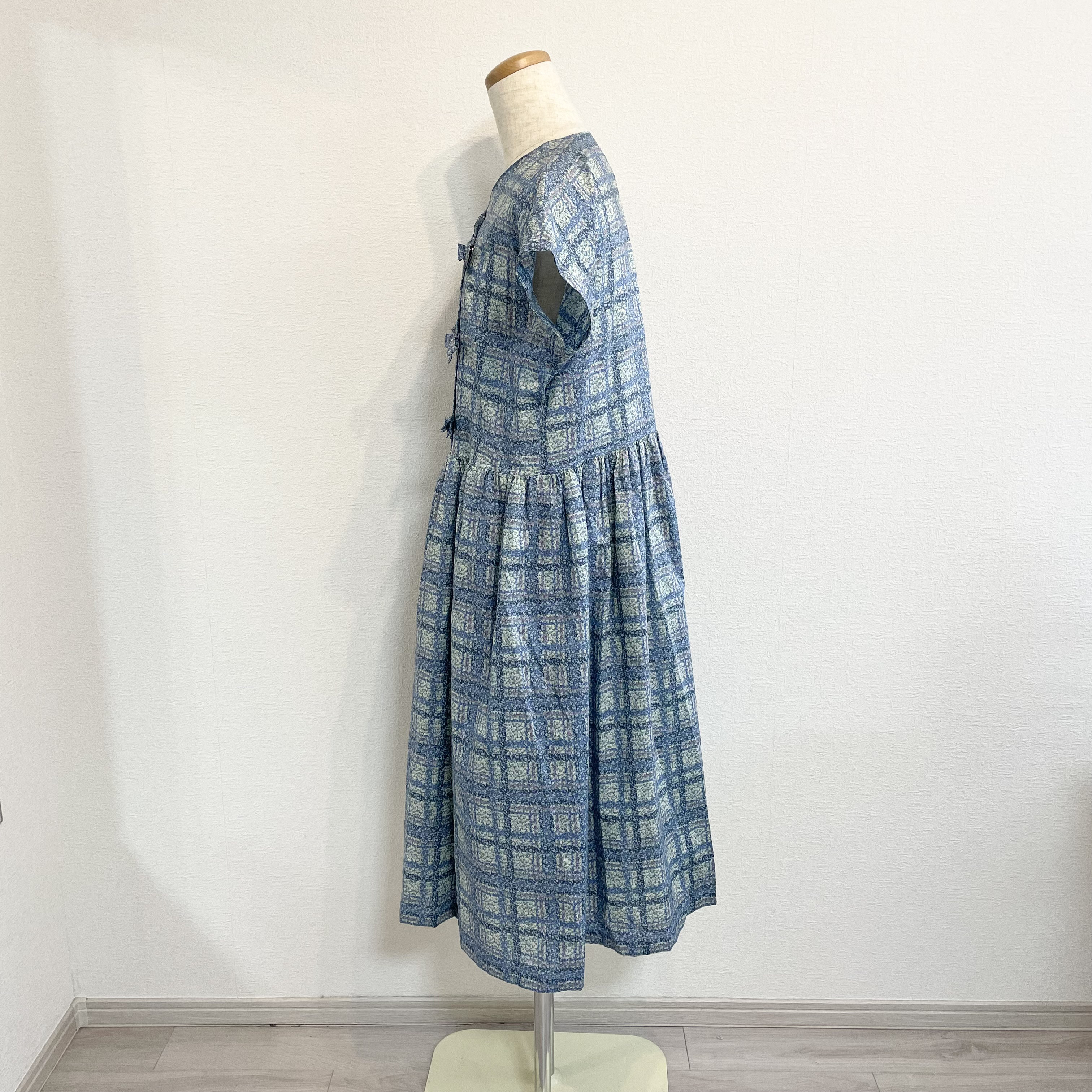 リバティ生地＊カシュクール風ワンピース（コバイン）