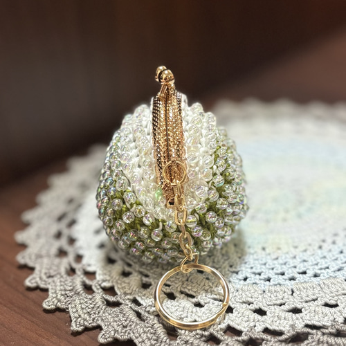 魅惑のピンクさん専用 ✨キラキラビーズがま口［抹茶ミルク］ がま口