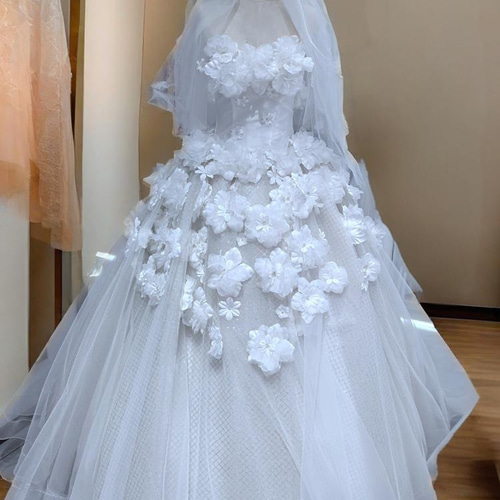 イブニングドレス、花柄、レース、パーティードレス、サテンスカート