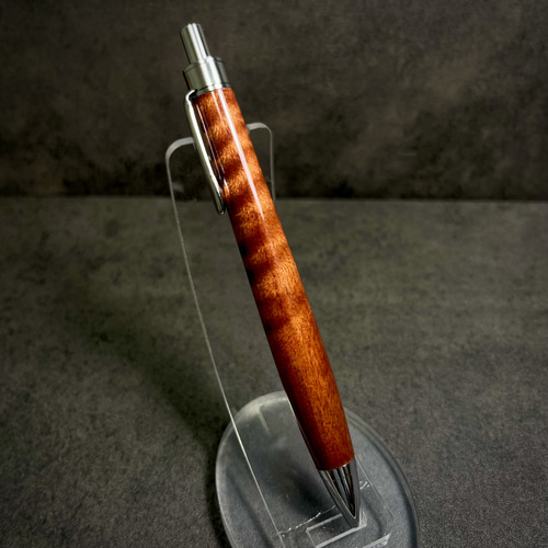 カーリーメイプル縮杢 木軸ペン”Strings”0730 ペン・筆記用具 Devi