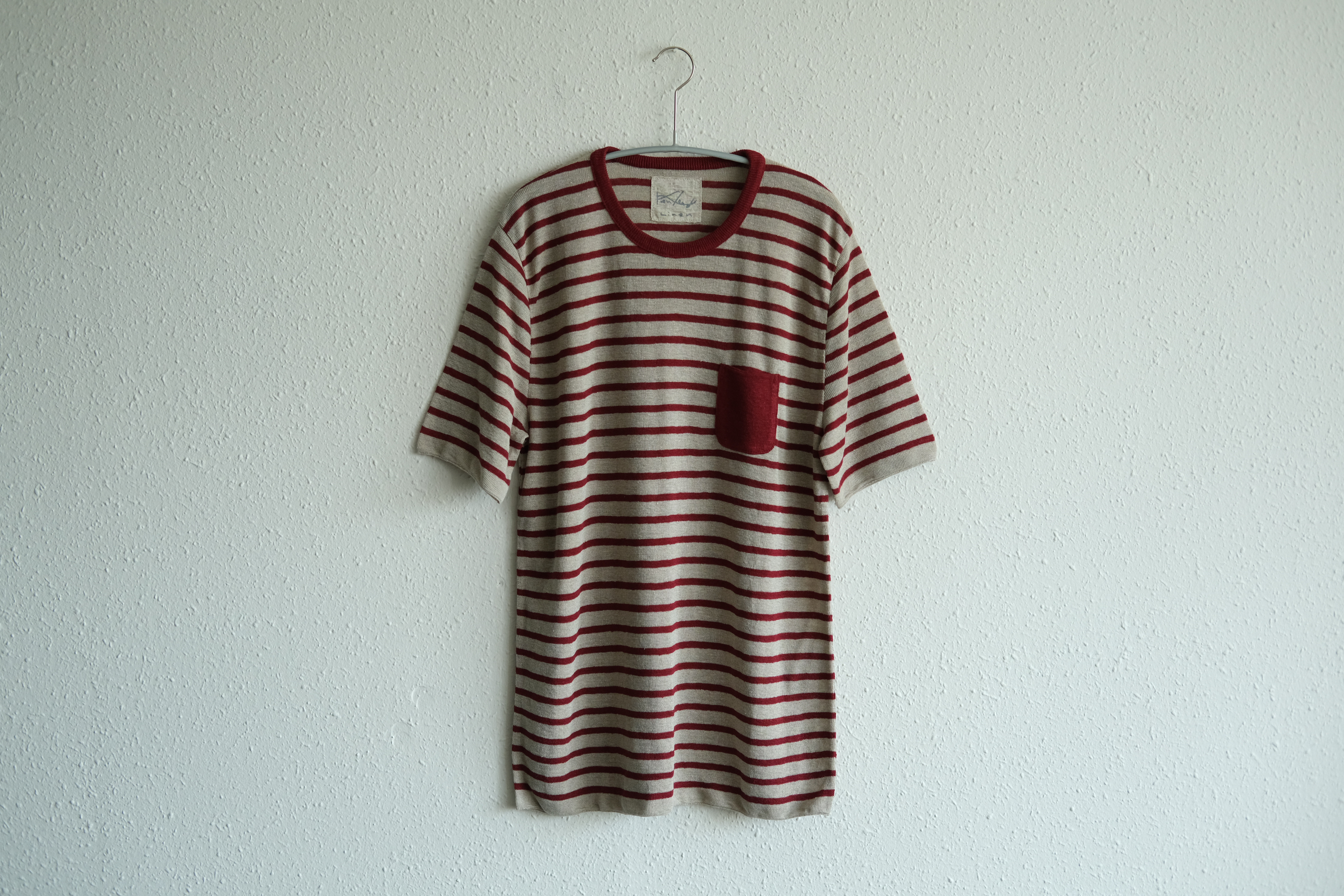 リネンニットボーダー半袖プルオーバー（生成×エンジ）｜メンズフリーサイズ