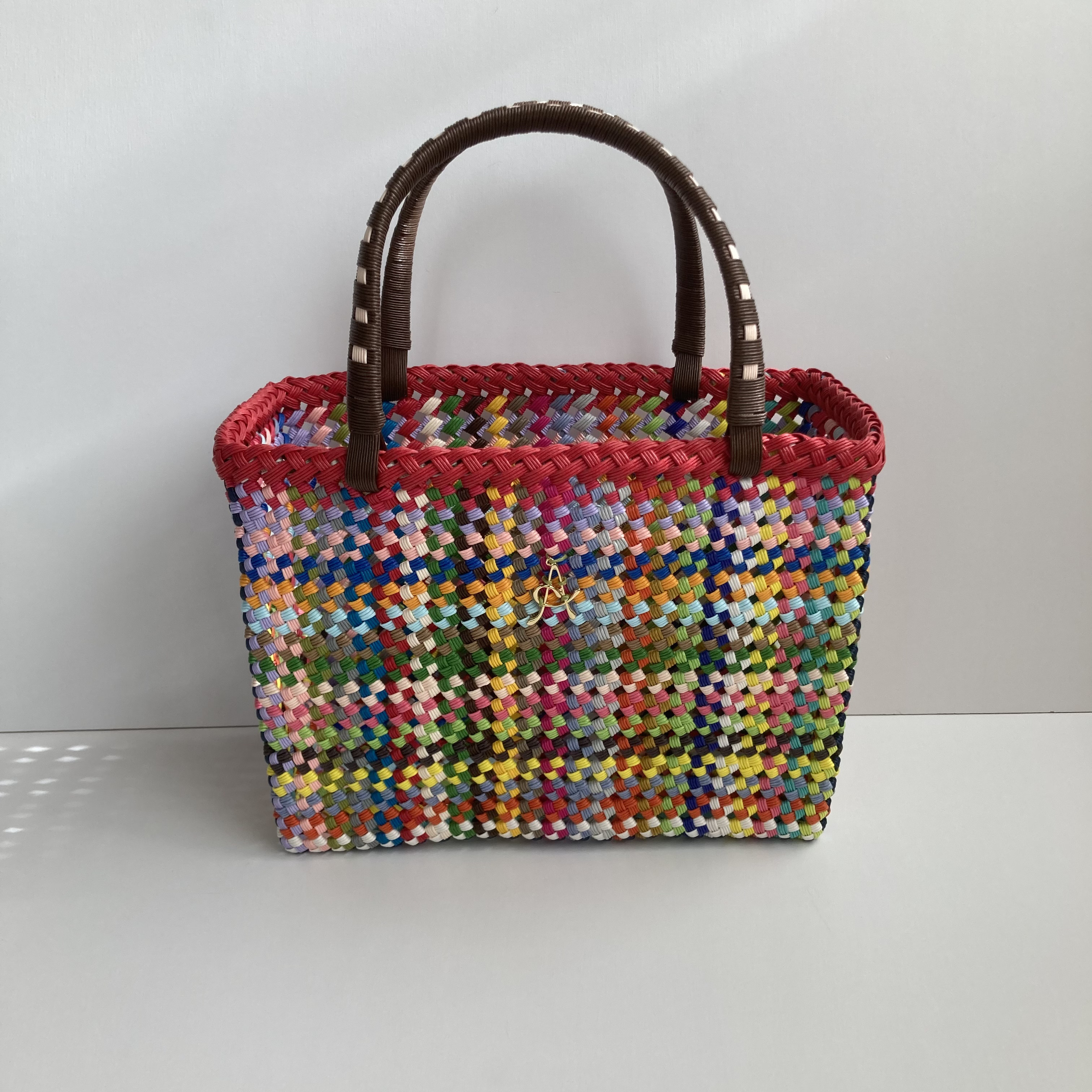 B2589 AWAworld石畳みかごバッグです