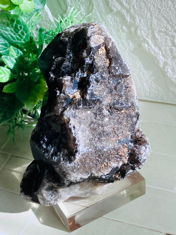エッチドクォーツ　モリオン　黒水晶　原石　ラフストーン 蝕像水晶 ファントム モリオン 涅槃水晶 エッチドクォーツ 黒水晶 山入り
