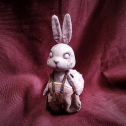 小さな手乗りのうさぎさん ゾンビさんNo.2 その他人形 ﾘｯﾂｪ ﾗｯﾂｪ