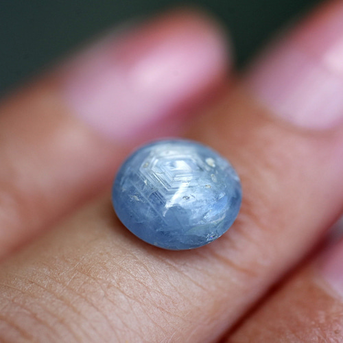 m-0983 天然 サファイア ボタンカット 連材 ミャンマー産 グラデーション m-0983 天然 サファイア ボタンカット 連材 ミャンマー産