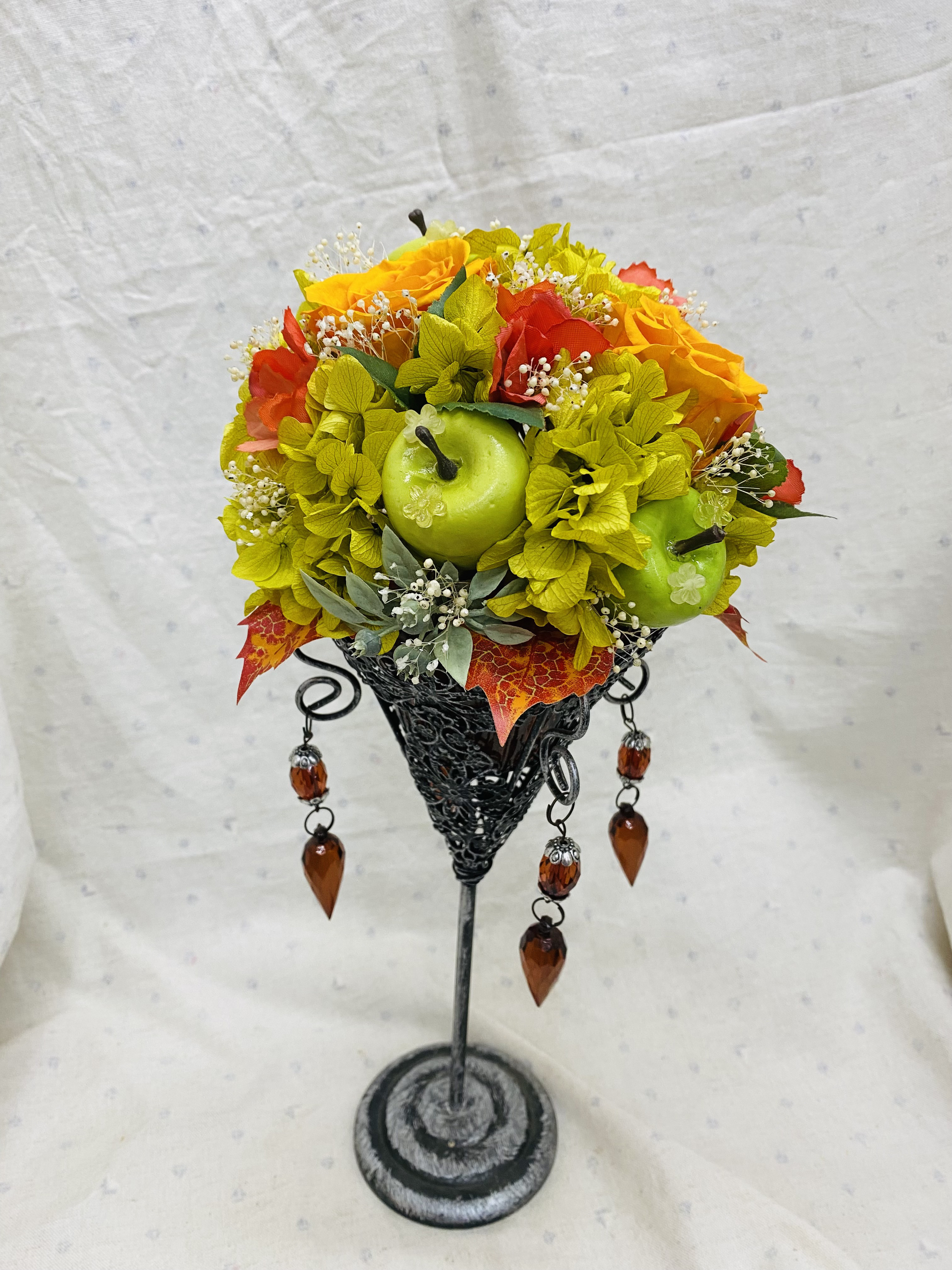 一点物【フラワーギフト】イエローローズメインのヨーロッパ調のプリザーブドフラワー