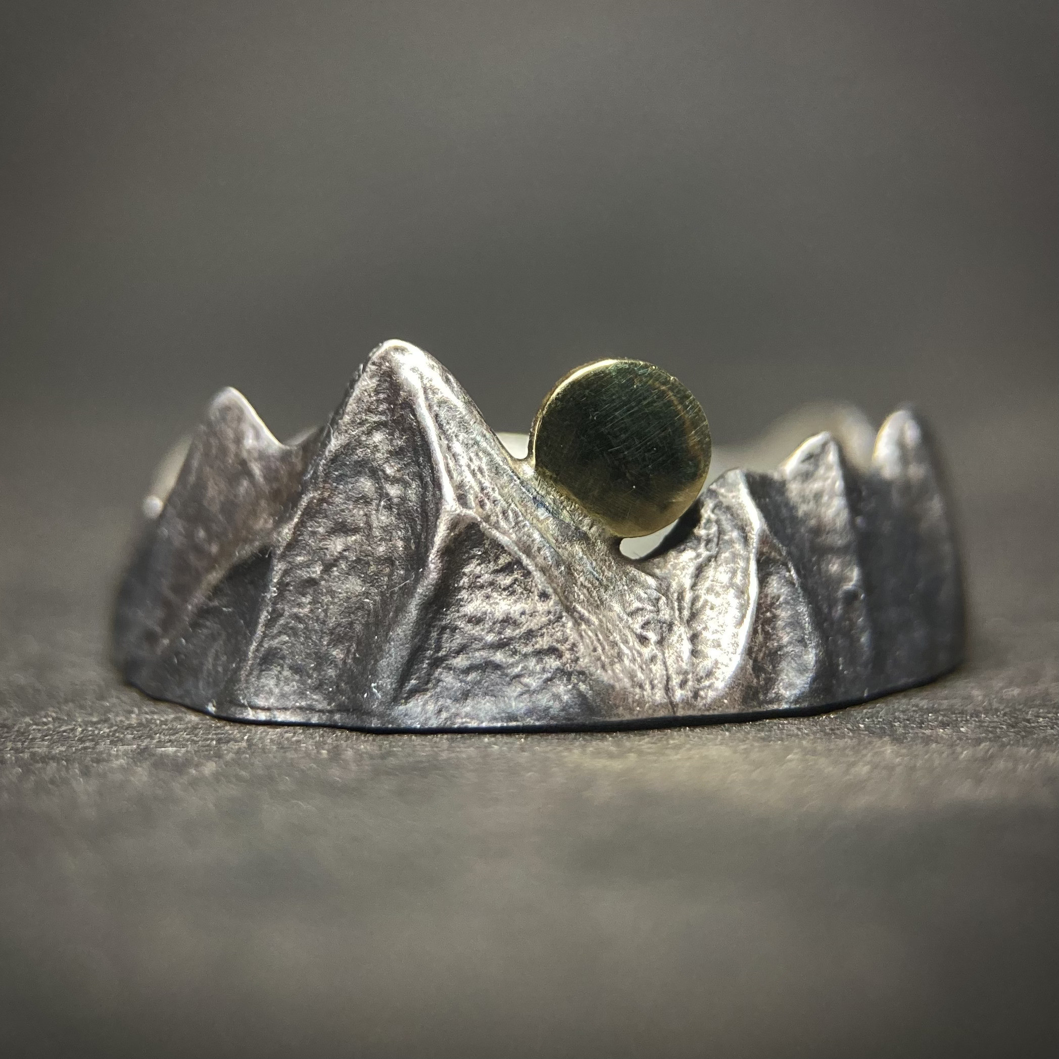 「ヤマ」リング　～満月～