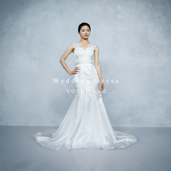 ウエディングドレス.白.サテン.刺繍レース.マーメイド.バックリボン  