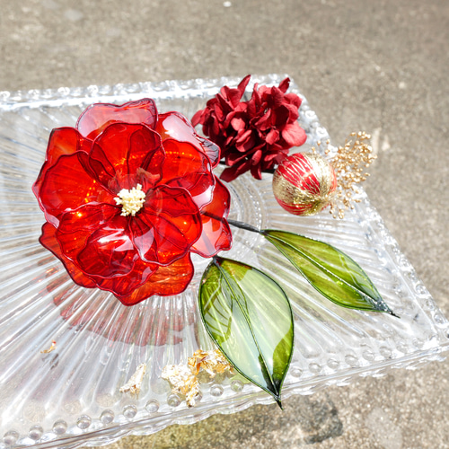 A002 アメリカンフラワー 髪飾り 椿 成人式 卒業式 結婚式 前撮り